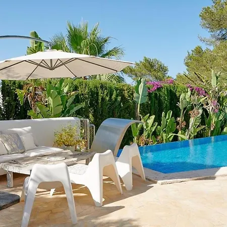 Βίλα Luxury Villa - Sleeps 12 Walk To Beach & Shops!