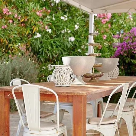 Βίλα Luxury Villa - Sleeps 12 Walk To Beach & Shops! *