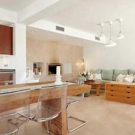 Βίλα Luxury Villa - Sleeps 12 Walk To Beach & Shops! *