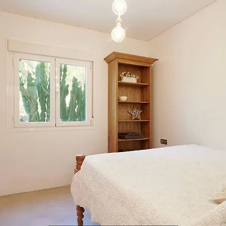 Βίλα Luxury Villa - Sleeps 12 Walk To Beach & Shops! *